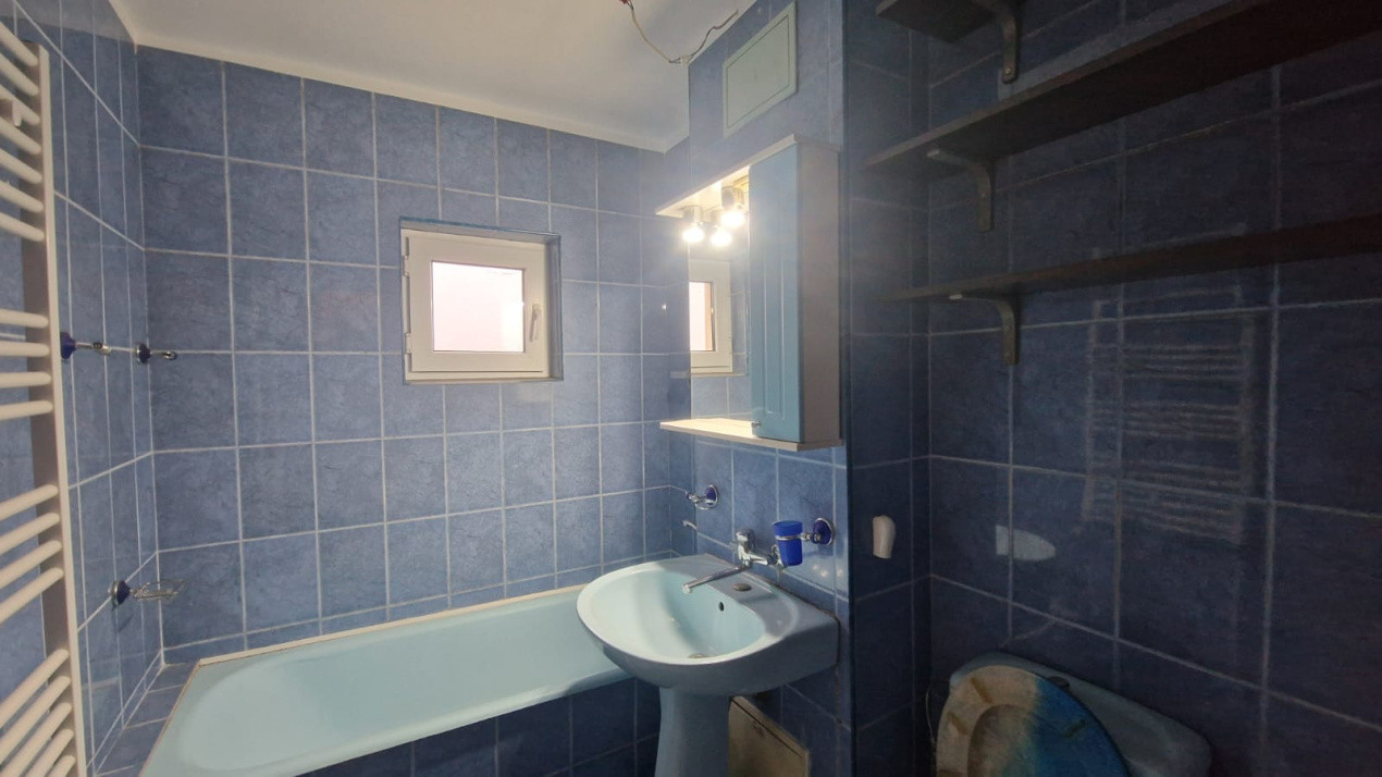 Apartament 2 camere, decomandat, 53mp, cartier Brazda, zona Unitatea Militara