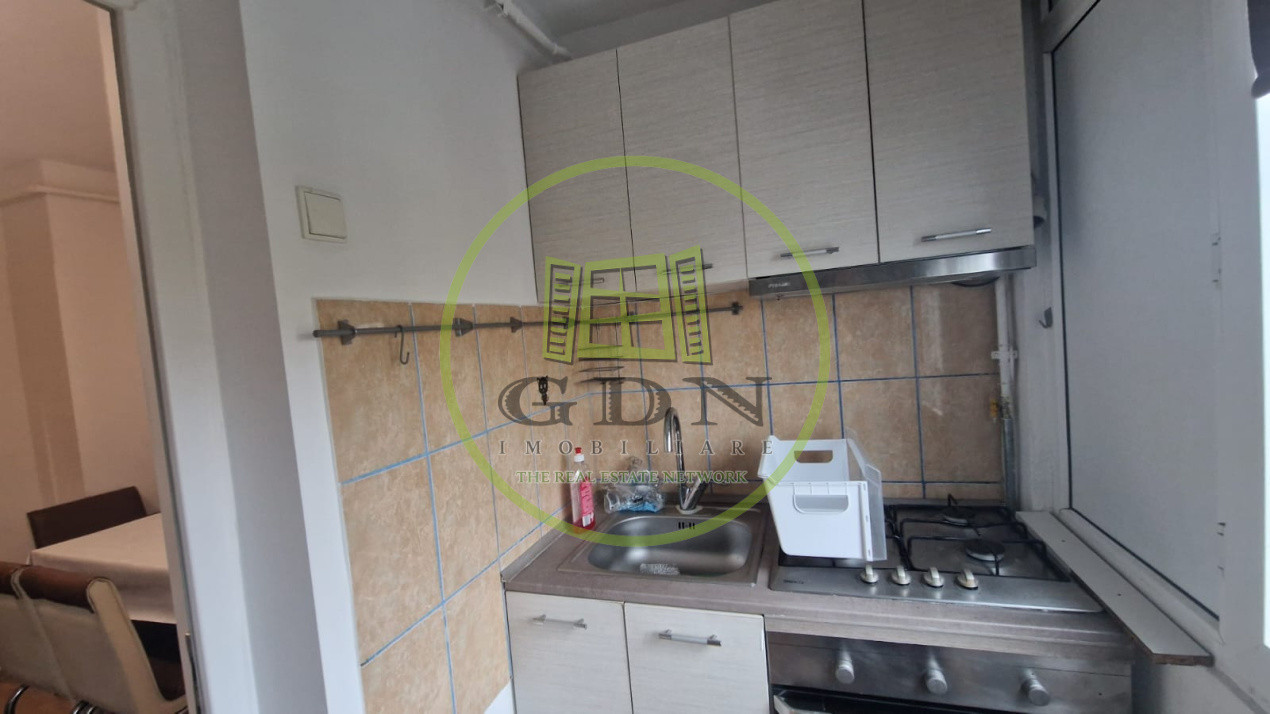 Apartament 2 camere, decomandat, 53mp, cartier Brazda, zona Unitatea Militara