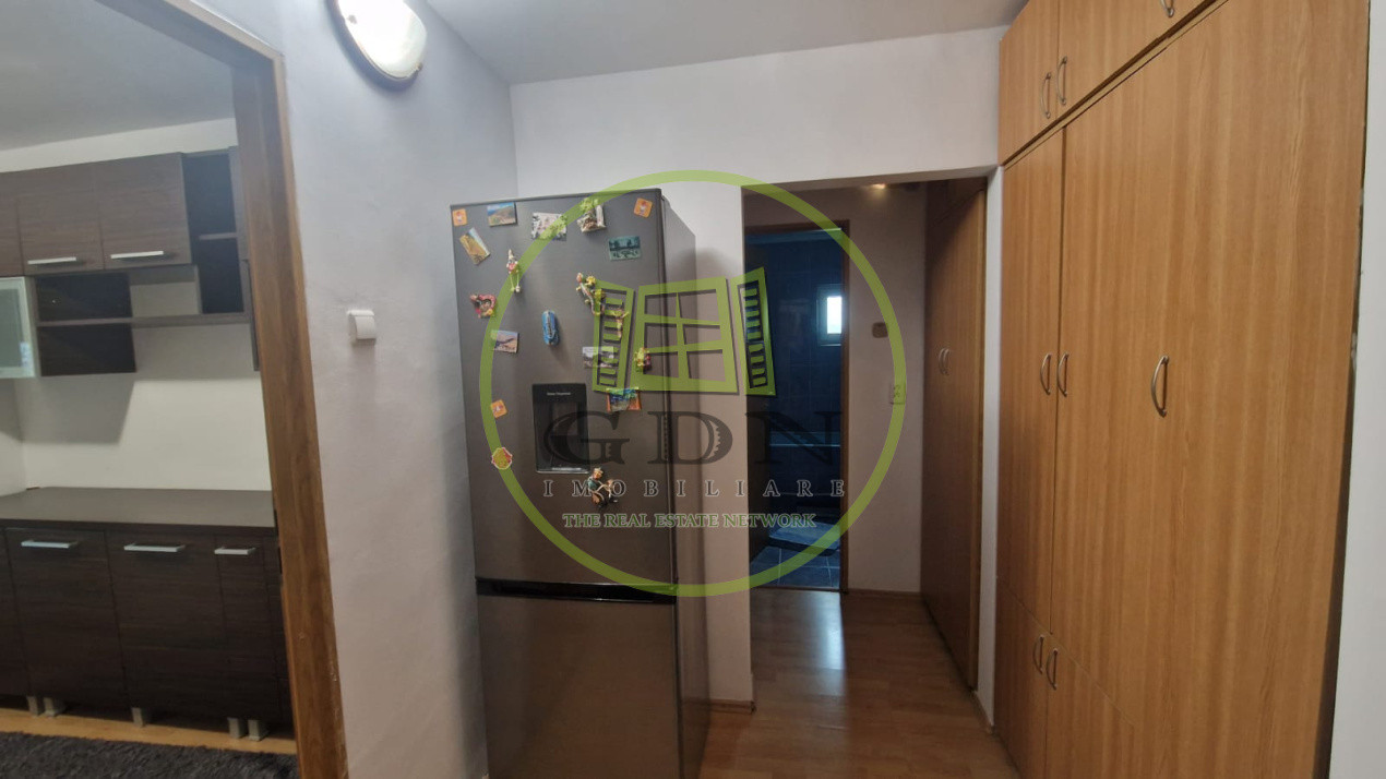Apartament 2 camere, decomandat, 53mp, cartier Brazda, zona Unitatea Militara