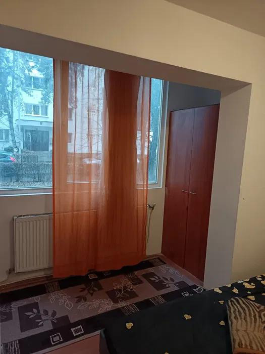 Închiriere apart. cu 2 camere, parter, 350 Eur, Mănăștur