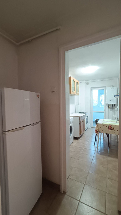 Închiriere apart cu 2 camere, etaj 1, Mănăștur, 400 Eur