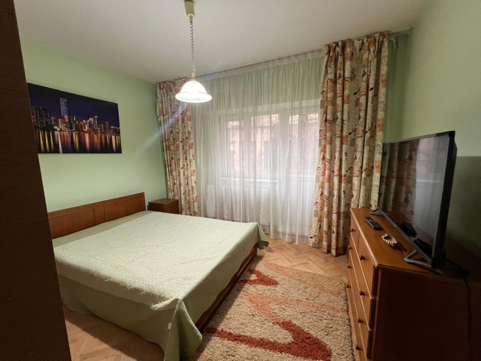 Apartament 3 camere, decomandat, 102.75 mp, Severinului, zona Casa Stiintei