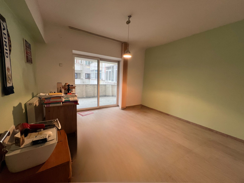 Apartament 3 camere, decomandat, 102.75 mp, Severinului, zona Casa Stiintei