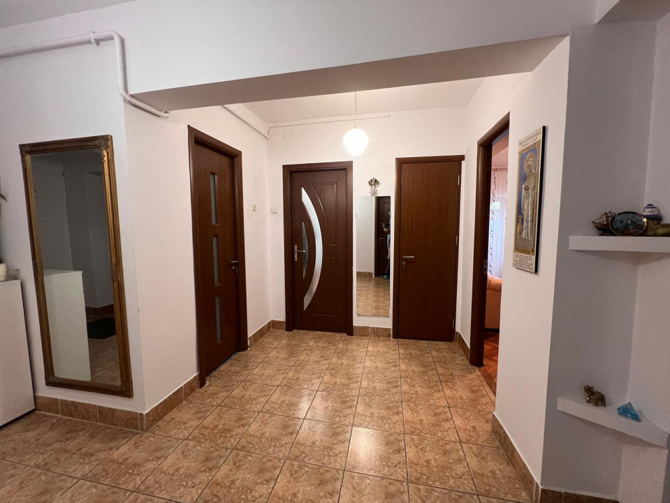Apartament 3 camere, decomandat, 102.75 mp, Severinului, zona Casa Stiintei
