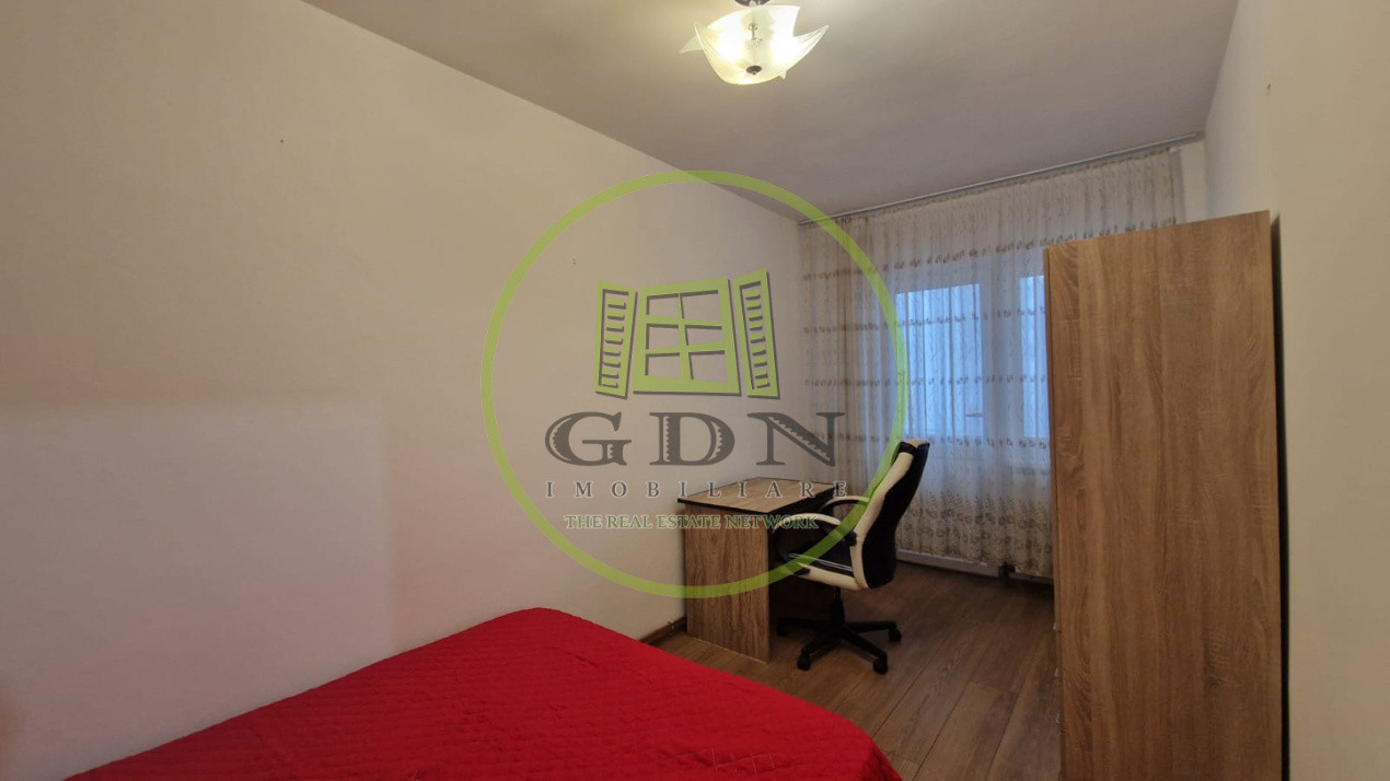 Apartament 3 camere, decomandat, 76mp, 1 Mai, zona Sara