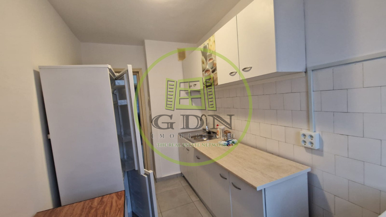 Apartament 3 camere, decomandat, 76mp, 1 Mai, zona Sara