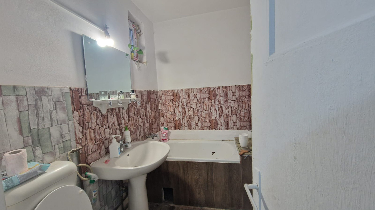 Spatiu comercial, 55mp, Calea Bucuresti, zona Facultatea de Drept