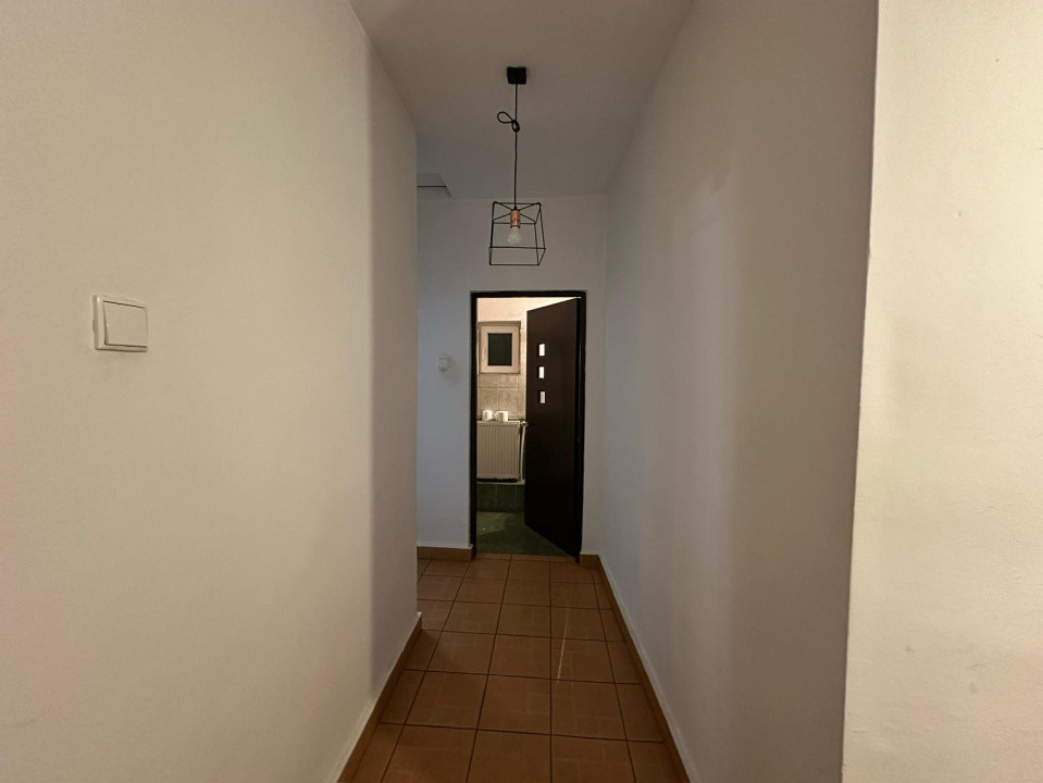 Casa 3 camere, 87mp, Centru, zona Sfintii Apostoli