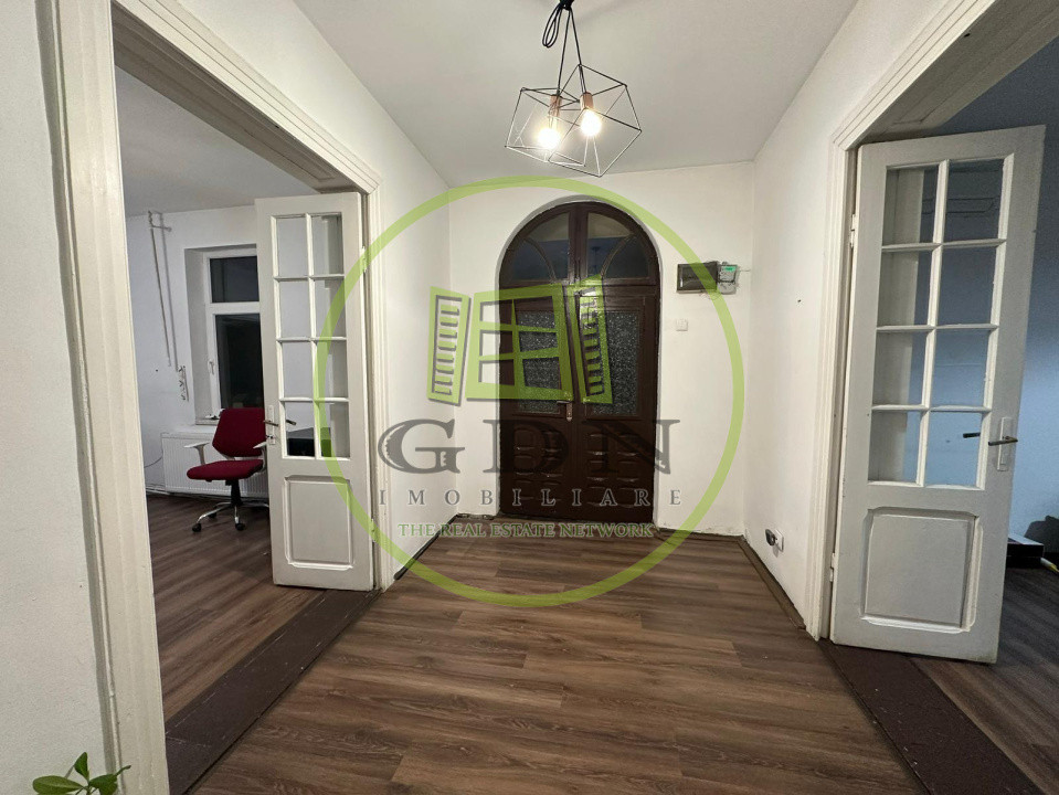 Casa 3 camere, 87mp, Centru, zona Sfintii Apostoli