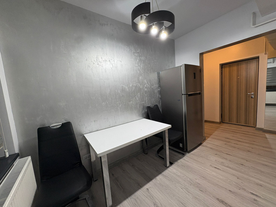 Apartament, 2 camere, decomandat, 60 mp, Cartier Lapus Arges, Zona Hotel Sidney