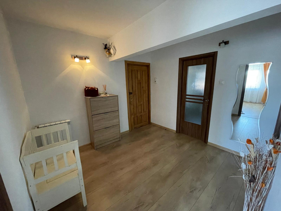 Apartament 3 camere de inchiriat central