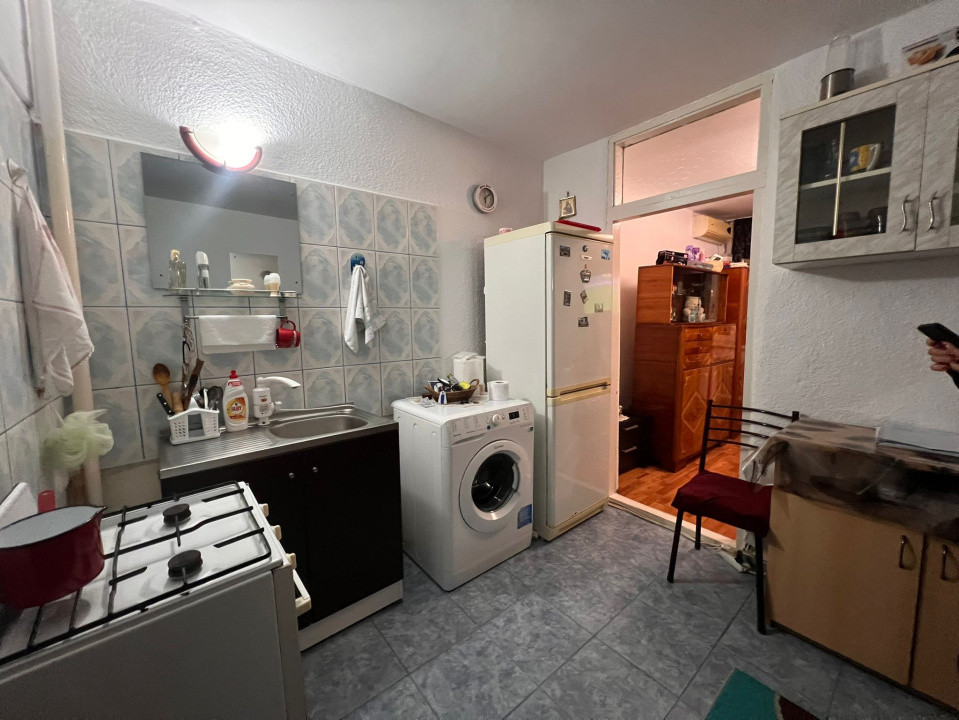 Camera de camin, 20mp, cartier Sarari, zona Liceul Henri Coanda