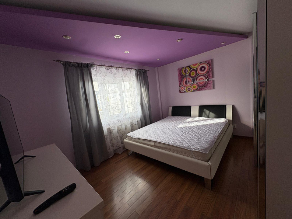 Apartament, 3 camere, decomandat, 80 mp, Cartier Brazda, Zona Marie Louise