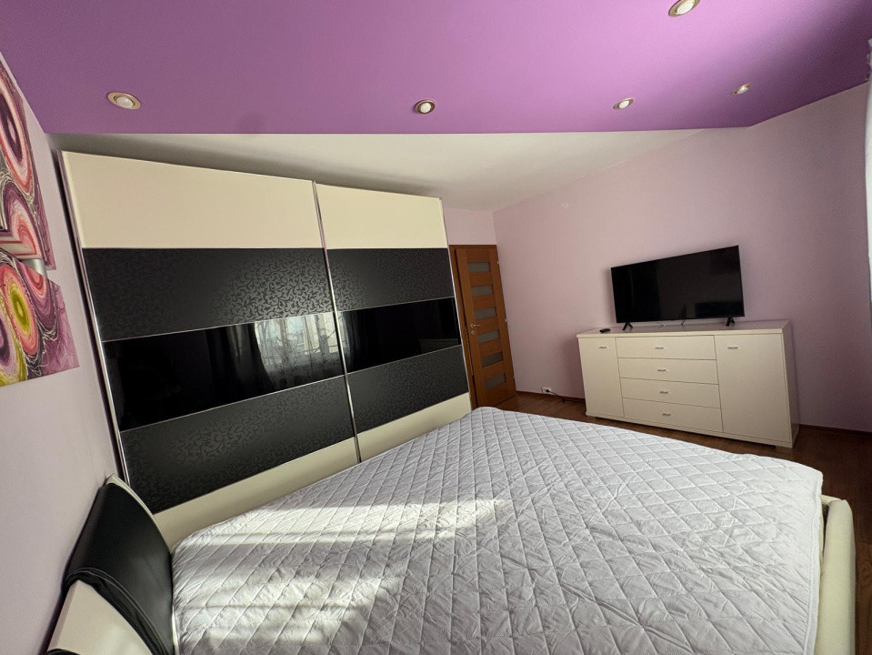 Apartament, 3 camere, decomandat, 80 mp, Cartier Brazda, Zona Marie Louise