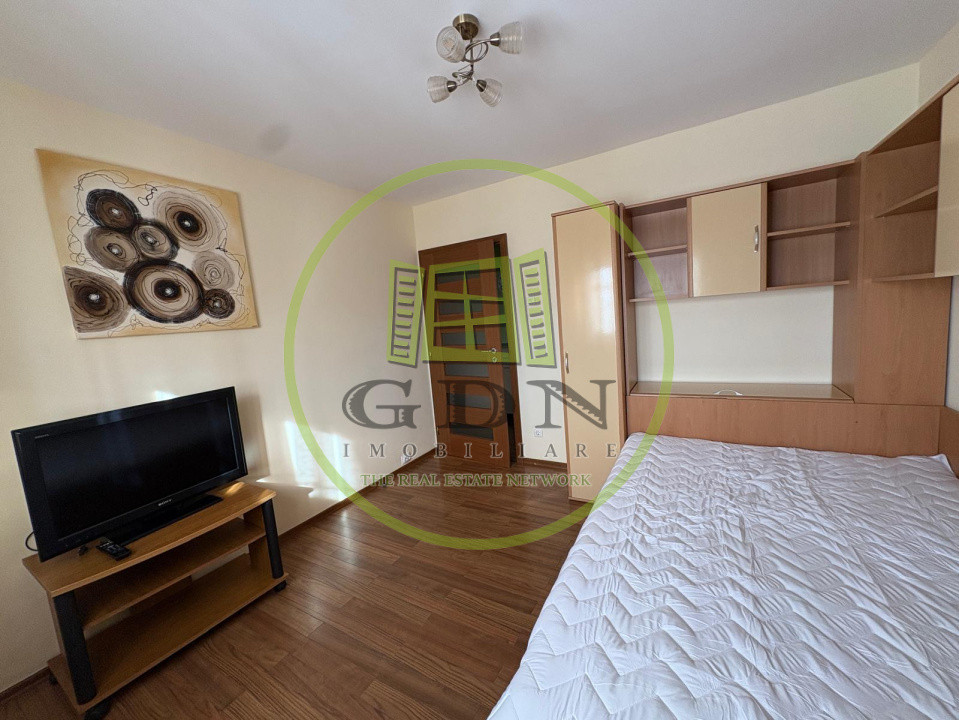 Apartament, 3 camere, decomandat, 80 mp, Cartier Brazda, Zona Marie Louise