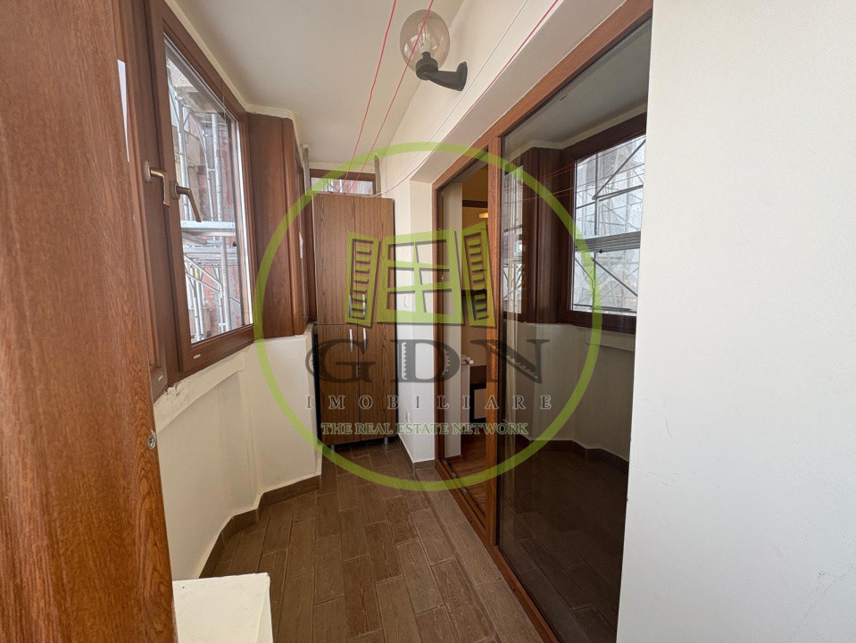 Apartament, 3 camere, decomandat, 80 mp, Cartier Brazda, Zona Marie Louise