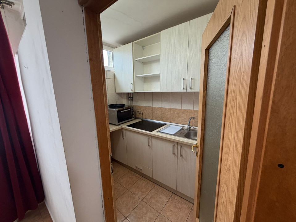 Închiriere garsonieră, 32 mp. , zona Mănăștur