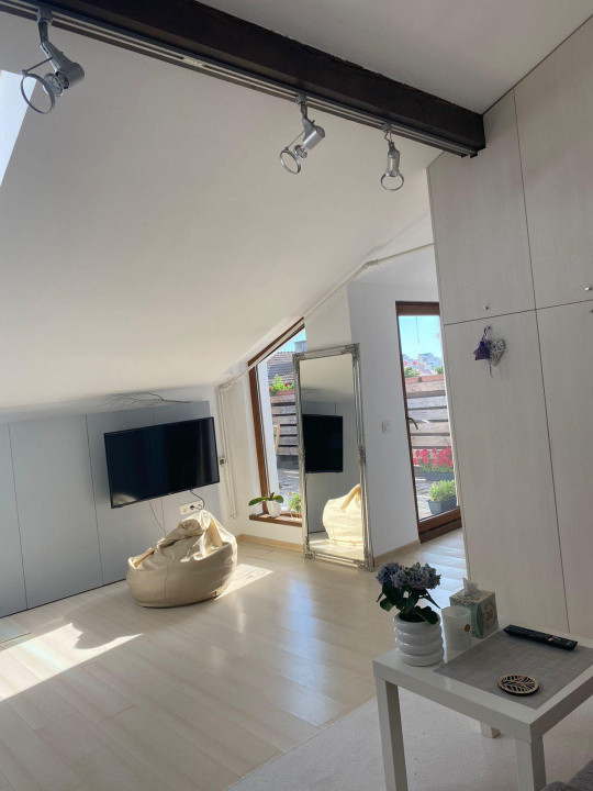 Chirie 2 camere  Ultracentral