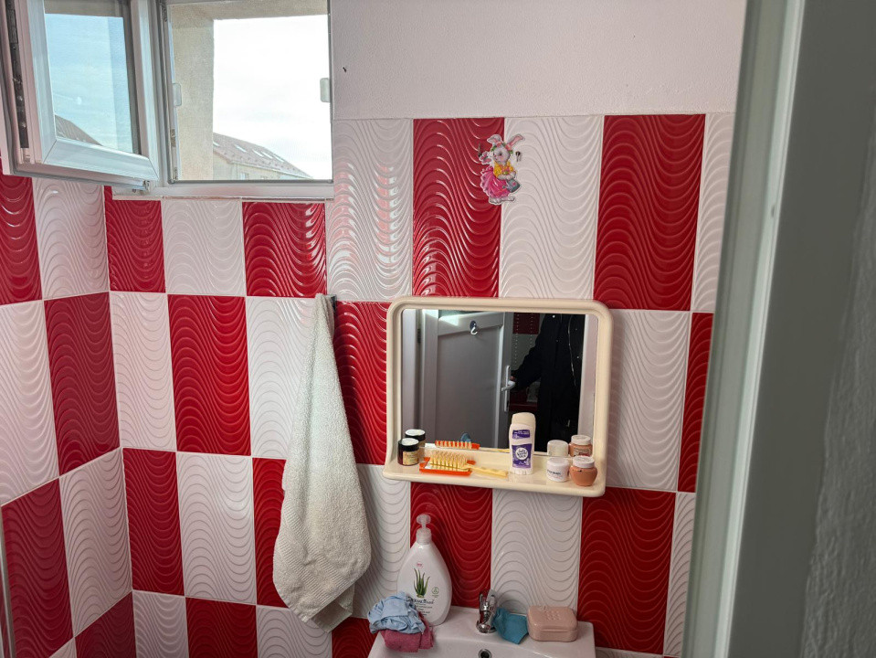 Garsoniera de vanzare  compacta si utilata Str Otelarilor