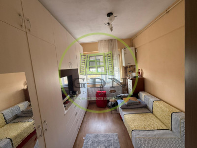 Garsoniera de vanzare  compacta si utilata Str Otelarilor