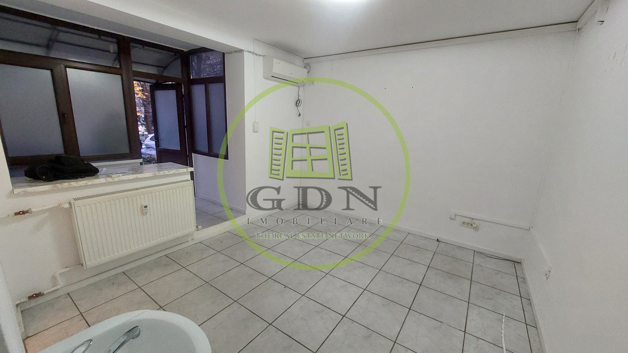 Spatiu comercial, parter, 50 mp, Calea Bucuresti zona Scoala 21
