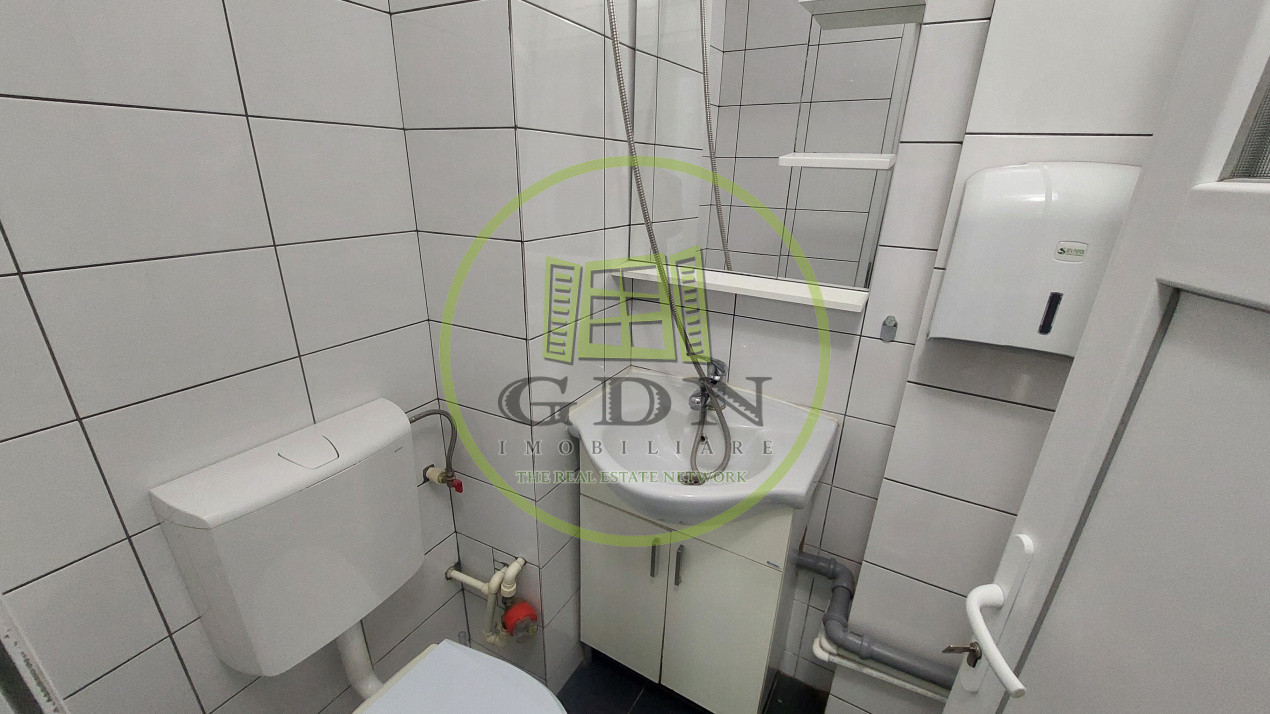 Spatiu comercial, parter, 50 mp, Calea Bucuresti zona Scoala 21