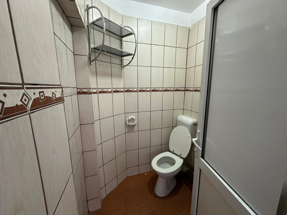 Spatiu Comercial, P+2, 307mp, cartier 1 Mai, zona Facultatea de Medicina