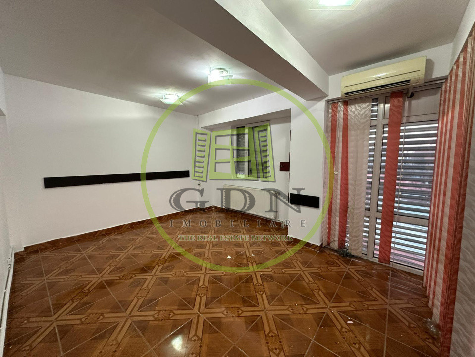 Spatiu Comercial, P+2, 307mp, cartier 1 Mai, zona Facultatea de Medicina