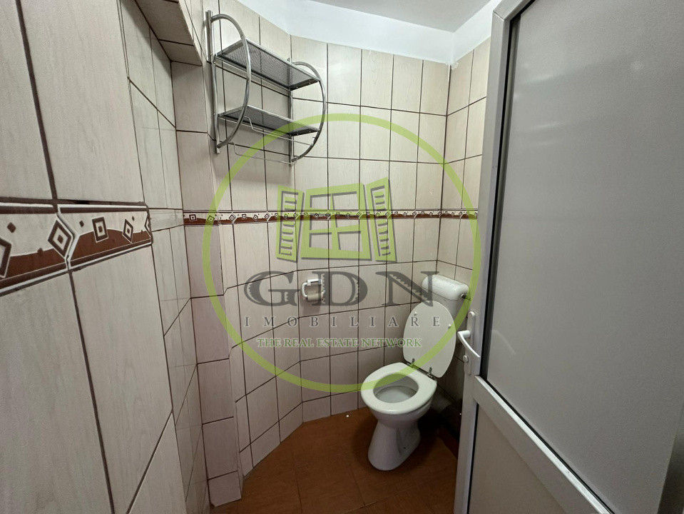 Spatiu Comercial, P+2, 307mp, cartier 1 Mai, zona Facultatea de Medicina