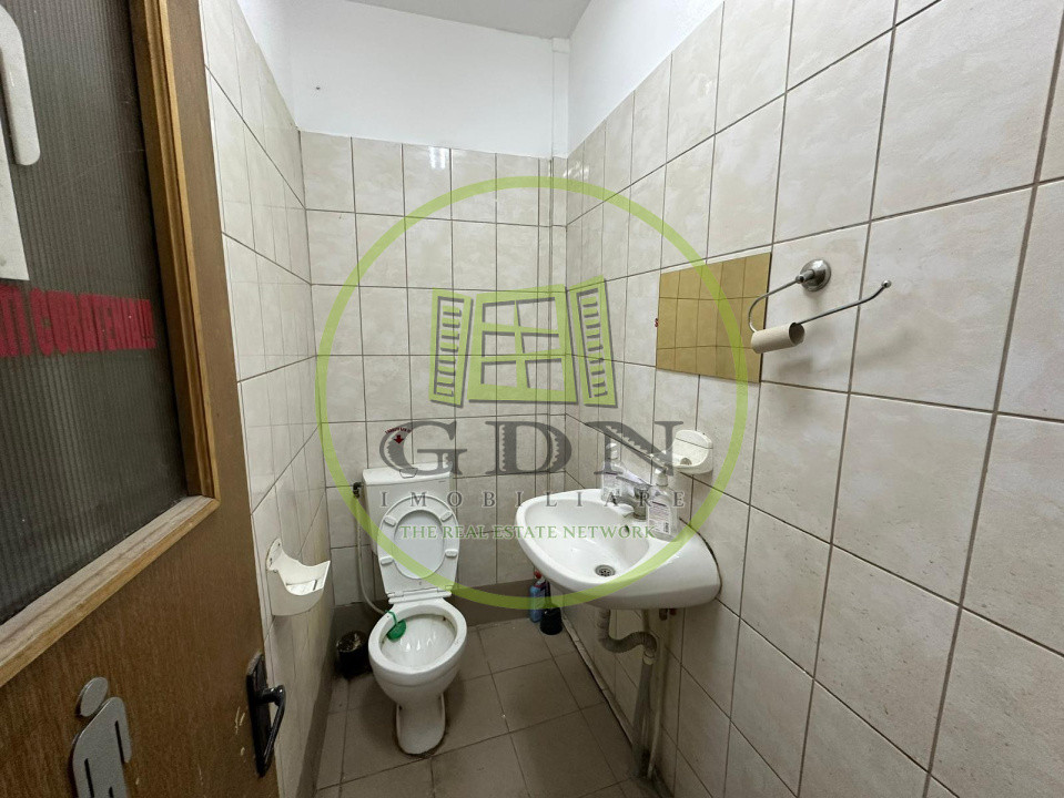 Spatiu Comercial, P+2, 307mp, cartier 1 Mai, zona Facultatea de Medicina