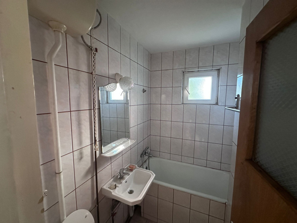 Apartament 2 camere- Zona Mihai Viteazu - 