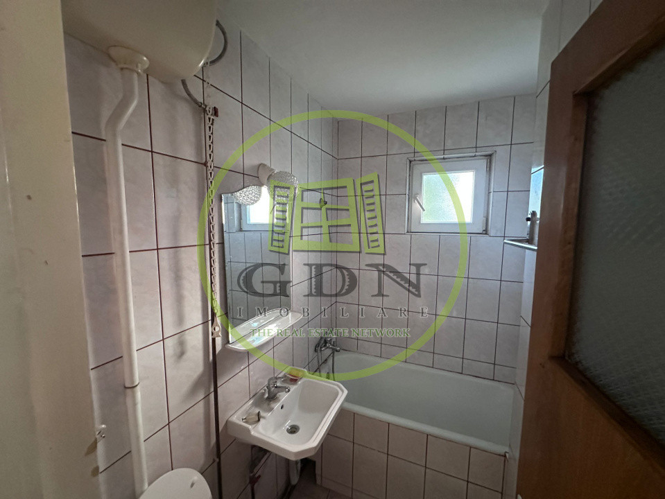 Apartament 2 camere- Zona Mihai Viteazu - 