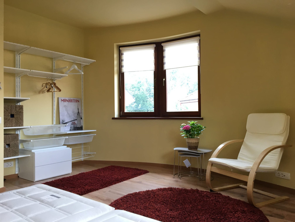 Închiriere apartament cu 3 cam., 100 mp., la casă, Zorilor