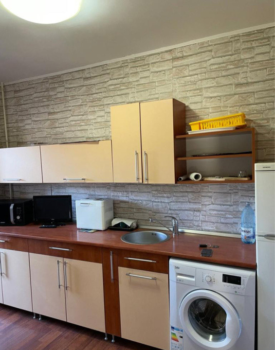 Apartament 3 camere – Etaj 1/3 – Predeal Zona Ursulețul