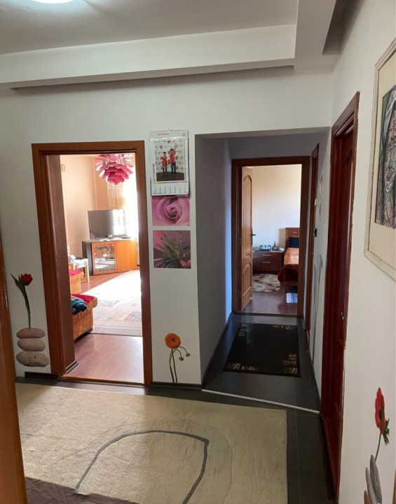 Apartament 3 camere – Etaj 1/3 – Predeal Zona Ursulețul