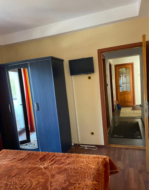 Apartament 3 camere – Etaj 1/3 – Predeal Zona Ursulețul