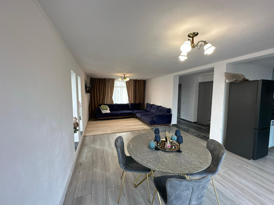 Casa 4 camere, 120mp, Carcea, zona Metro