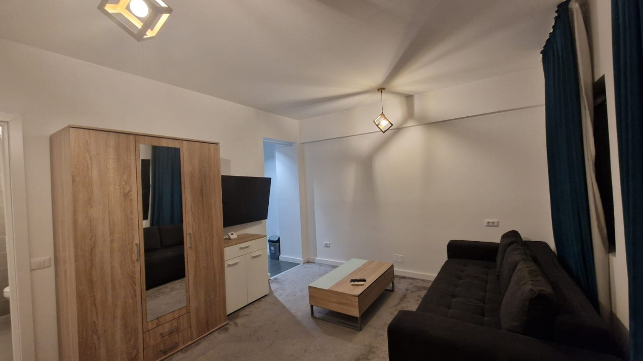 Garsoniera decomandata, 41mp, Centru, zona Piata Centrala