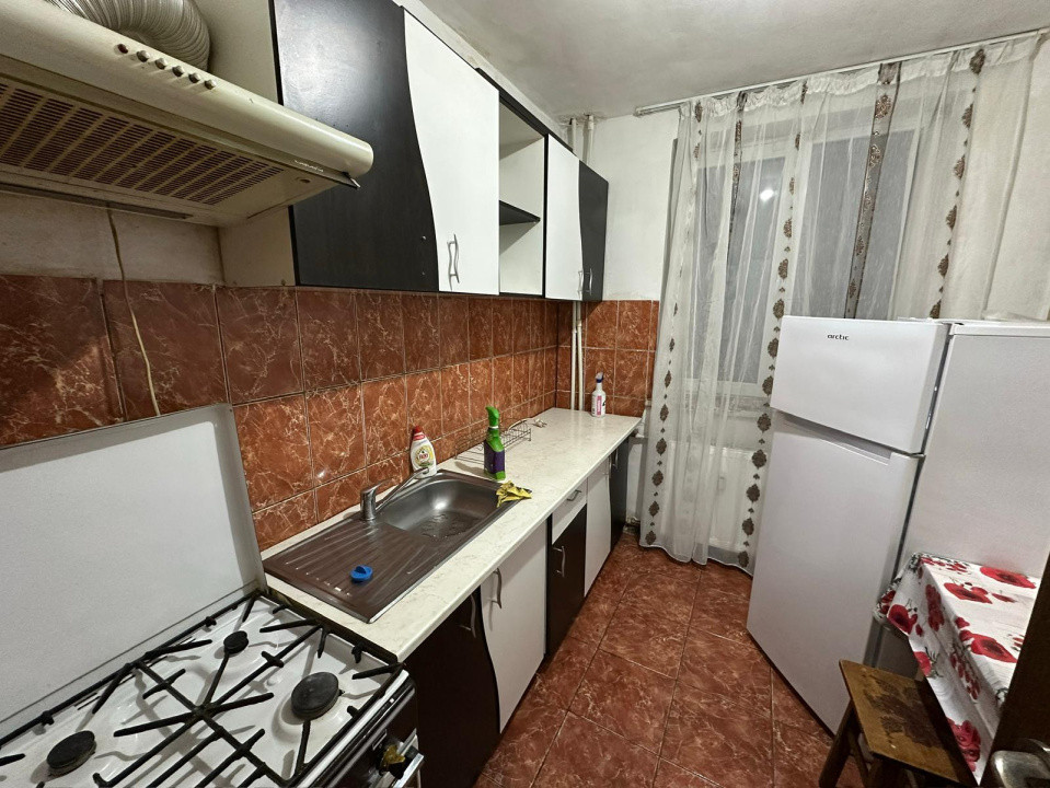 Apartament doua camere, 49mp, cartier George Enescu, zona Sweet Escape