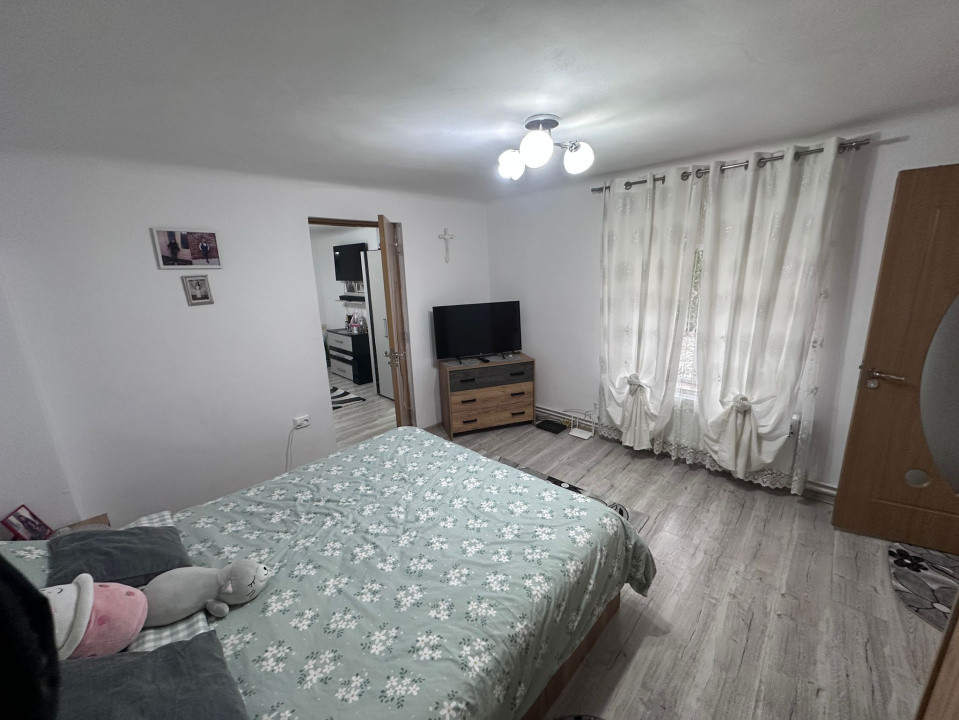 Casă individuală în zonă în dezvoltare – Gușterița