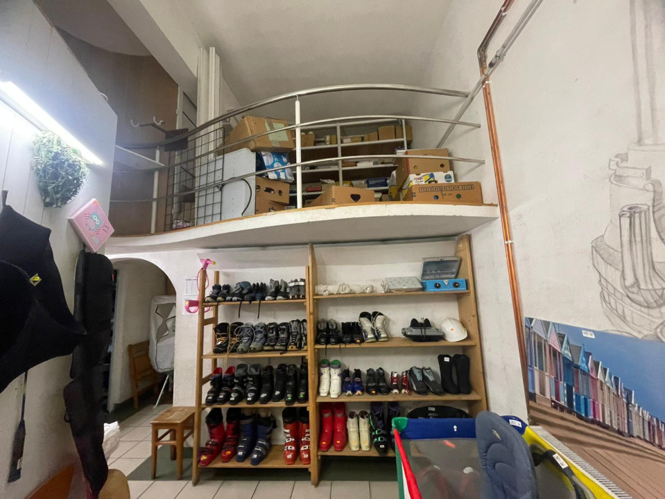 Închiriere spațiu comercial , 140 mp., Mănăștur