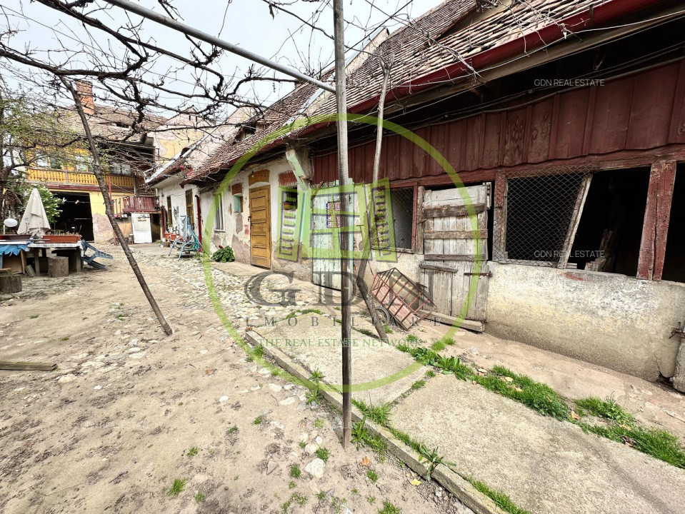 Apartamente la casa, renovabil, pentru investitie, 500mp curte