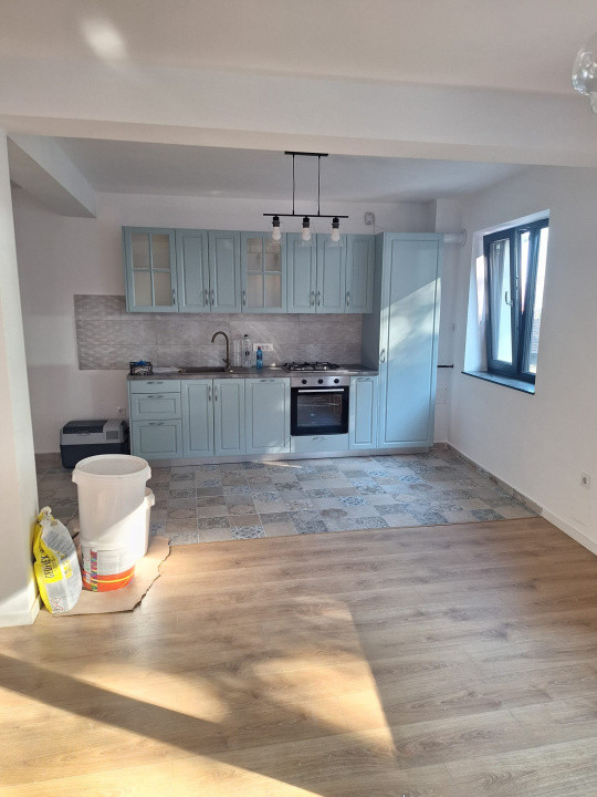 Închiriere casă nouă cu etaj și mansardă, 164 mp., Semicentral Gară