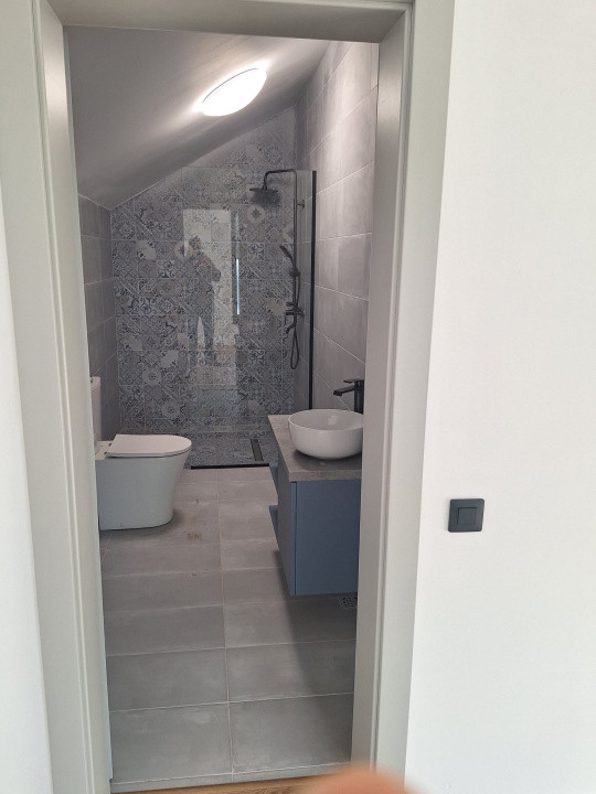 Închiriere casă nouă cu etaj și mansardă, 164 mp., Semicentral Gară