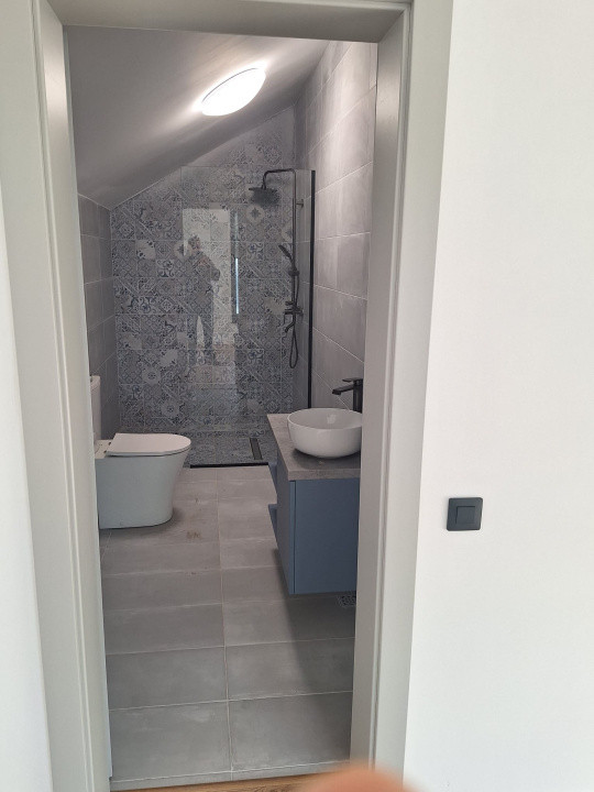 Închiriere casă nouă cu etaj și mansardă, 164 mp., Semicentral Gară