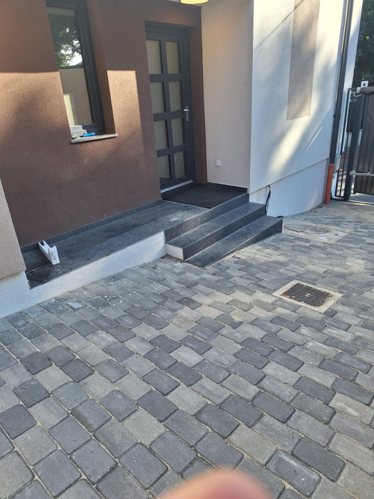 Închiriere casă nouă cu etaj și mansardă, 164 mp., Semicentral Gară