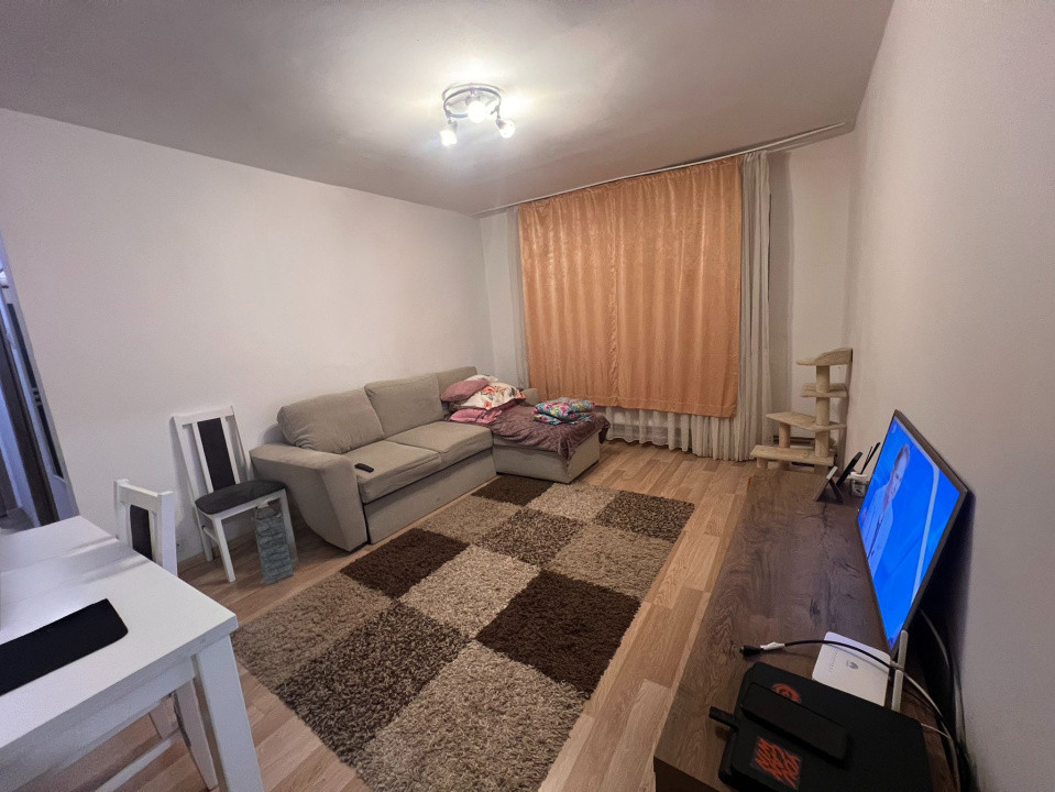 Apartament 3 camere, semidecomandat, 50.09 mp, Craiovita Noua, zona Orizont