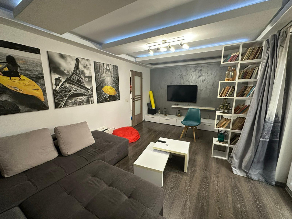 Apartament doua camere, 45 mp, cartier Craiovita Noua, zona David Pizza