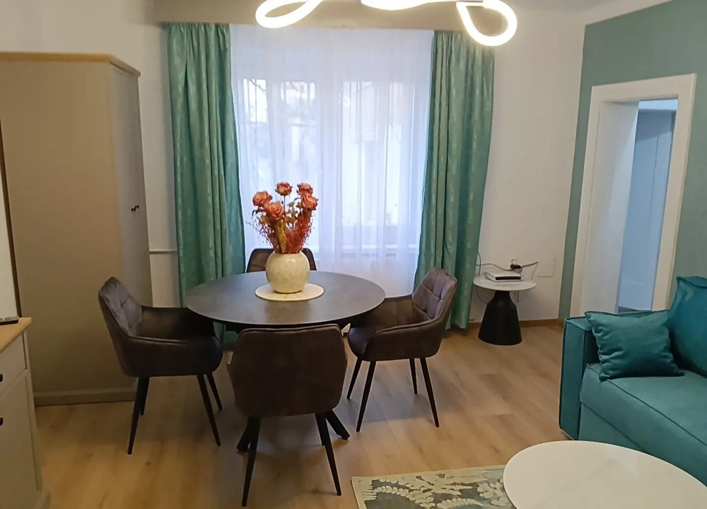 Apartament de inchiriat 3 camere la casa | 90 mp | Zona Parcul Sub Arini