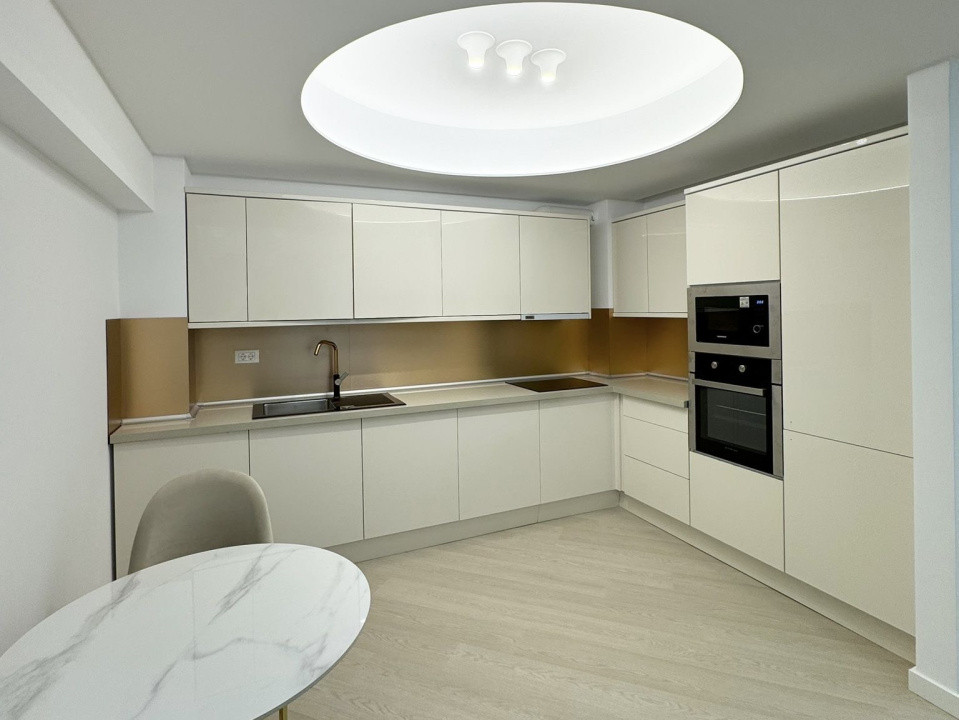 Cortina North, Pipera | închiriere | 3 camere | etaj 3 | Parcare